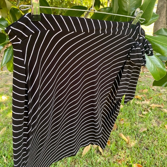 Adrienne Vittadini - Picture 3 of 10